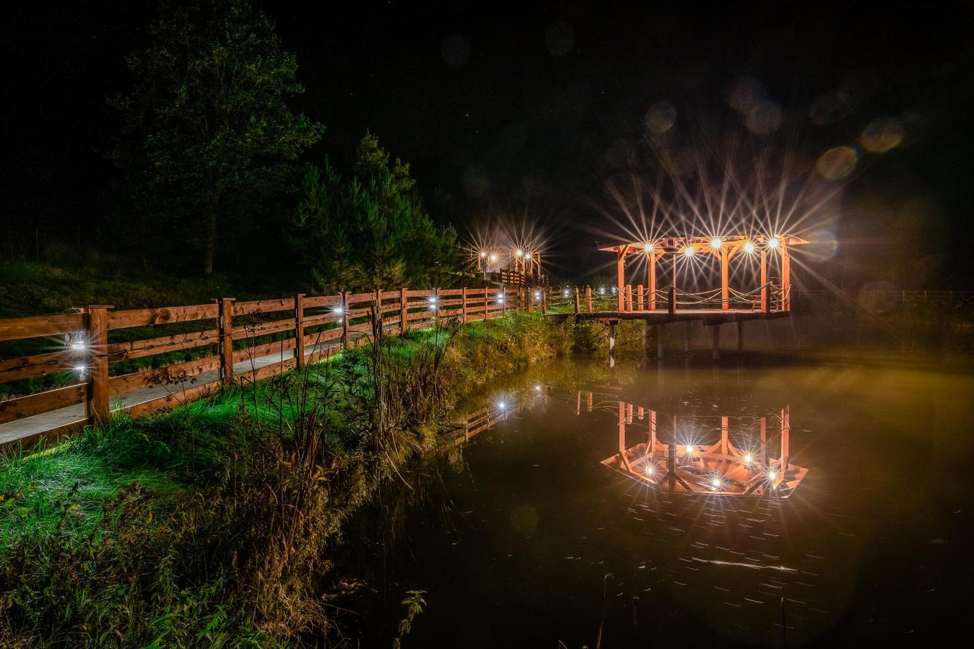 Hotel Glamping Pod Gwiazdami Pietrusza Wola Exteriér fotografie
